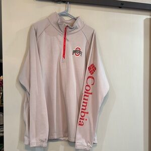 Columbia Gray and Red Quarter-Zip Sweatshirt